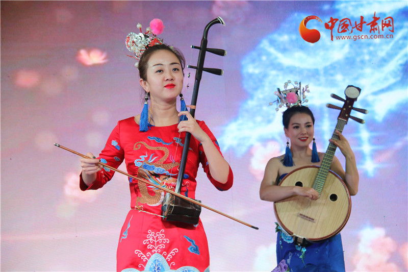 福利來(lái)了！蘭州市跨年歡樂(lè)購(gòu)物季正式啟動(dòng) 各大商場(chǎng)優(yōu)惠多多（圖）