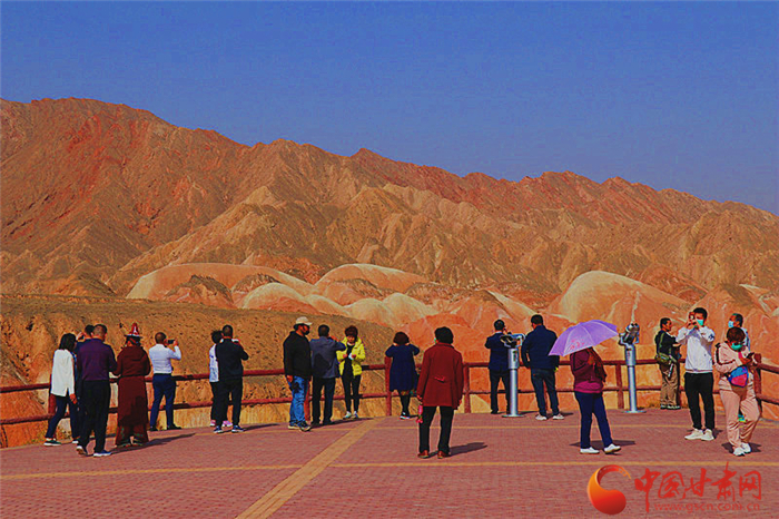 河西春光美！張掖丹霞大景區(qū)2月游客接待量大幅提升