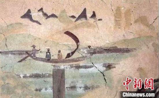 “一人搖櫓晃扁舟，兩人撐篙水上漂?！眻D為莫高窟第323窟《搖櫓帆船》（初唐）?！《鼗脱芯吭汗﹫D