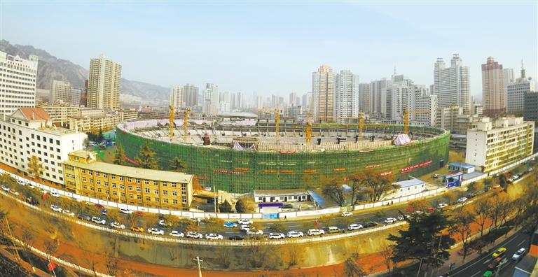 蘭州市七里河體育場主體封頂，預(yù)計(jì)明年7月交付使用