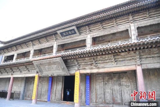 圖為張掖大佛寺建筑外圍。　楊艷敏 攝