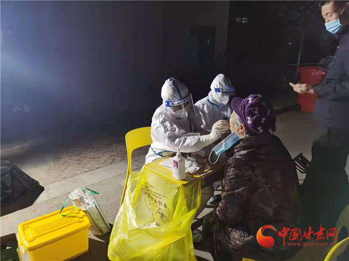 專家詳解新版新冠診療方案：為何輕型病例可以不住院了？