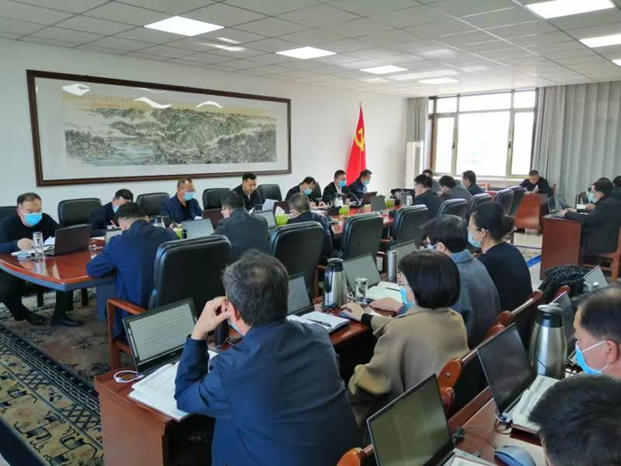 10月17日，金昌市紀委召開常委會（擴大）會議，專題學習交流習近平總書記代表第十九屆中央委員會向黨的二十大所作的報告，研究學習宣傳貫徹落實工作。.jpg