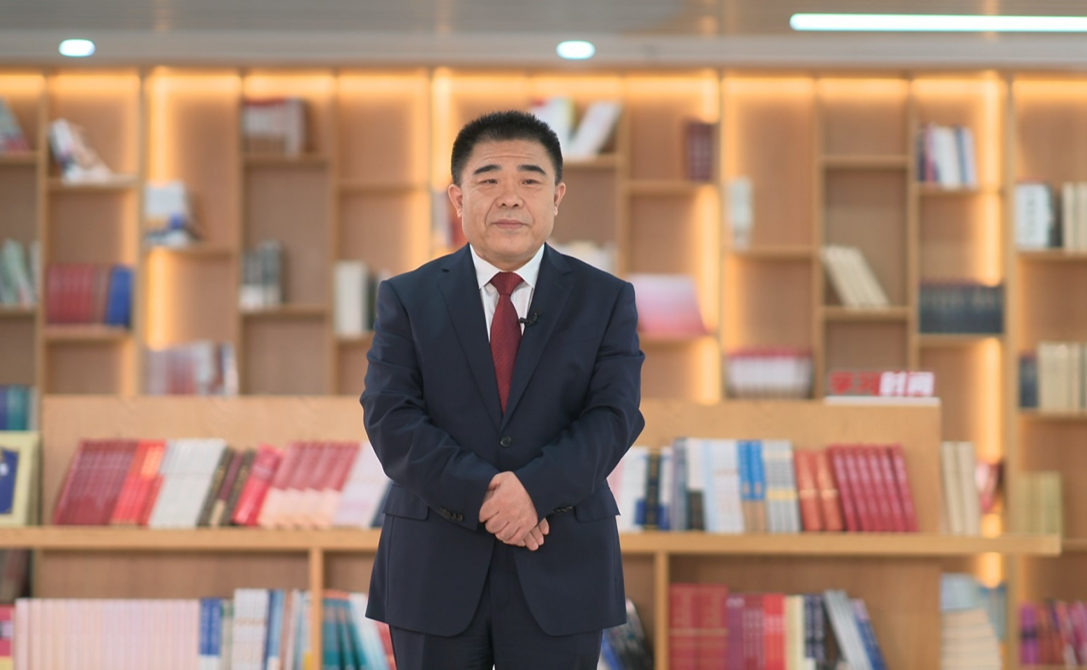 學(xué)習(xí)時(shí)間丨作風(fēng)問題核心是黨同人民群眾的關(guān)系問題