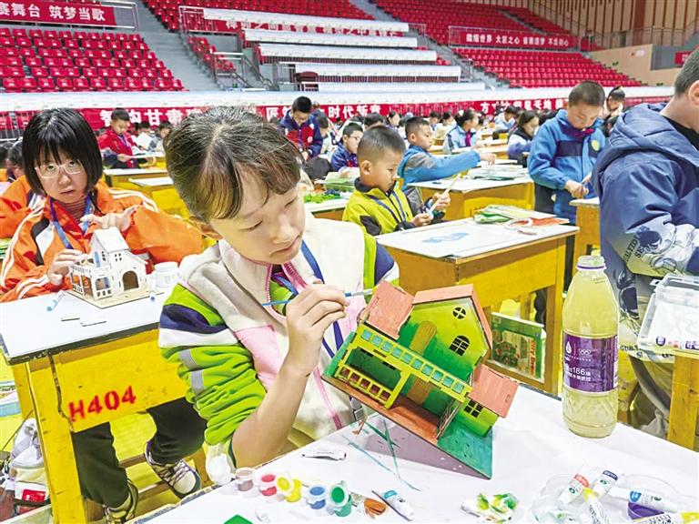甘肅省青少年科技體育建筑模型教育競賽開賽