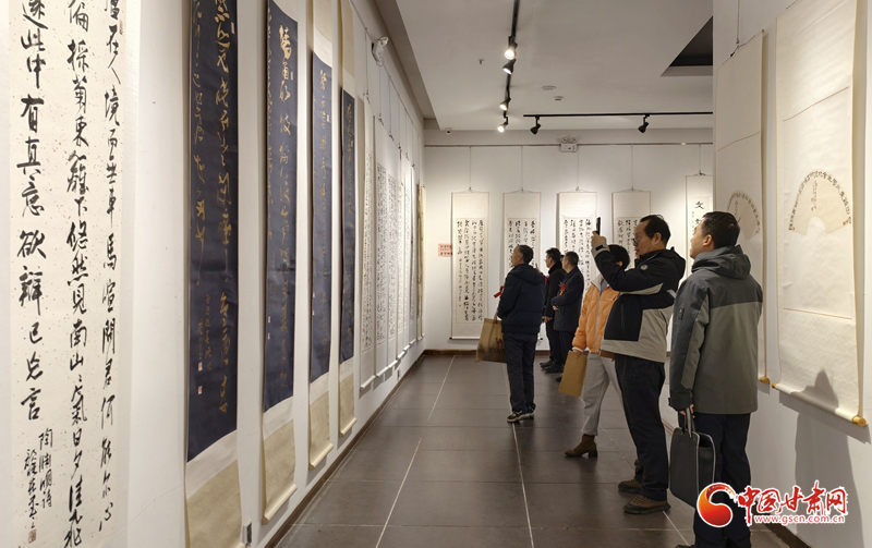 筆墨春秋—顏悅東書法對(duì)聯(lián)墨跡